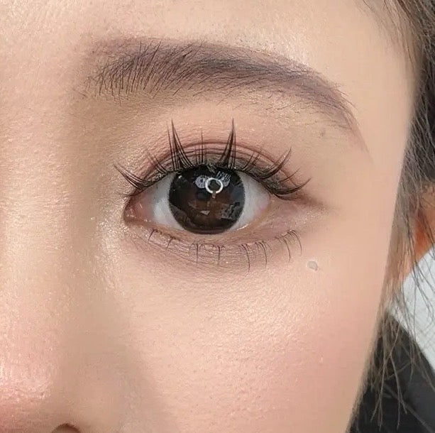 QY-15 “Sunflower” Pre-Glued Cluster Lashes | Spiky Voluminous Wispy Look | C Curl | 9–13mm | No-Glue Needed